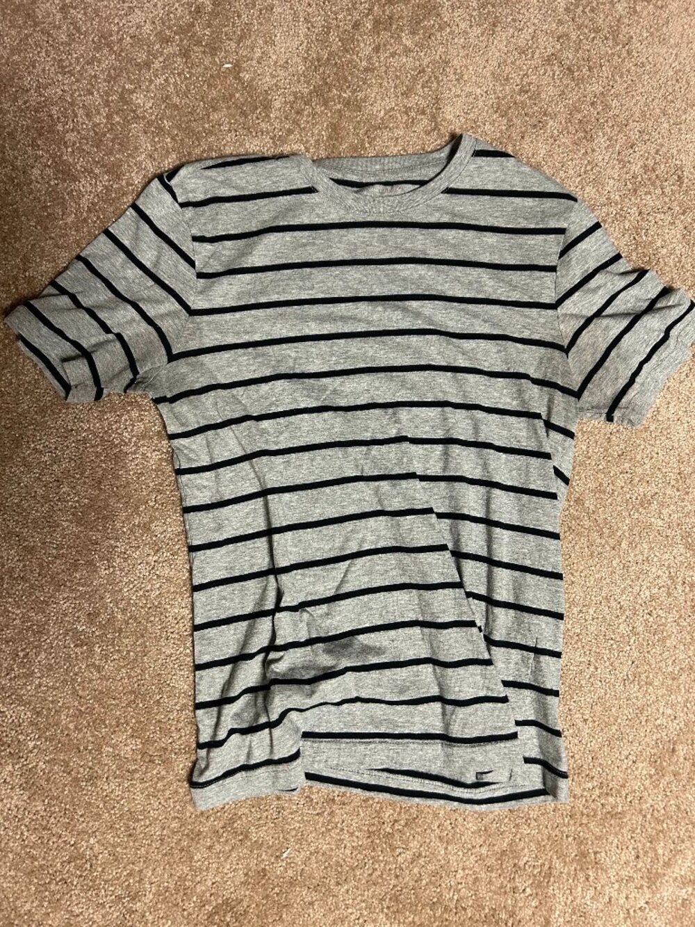 Banana Republic Grey and black t-shirt small s